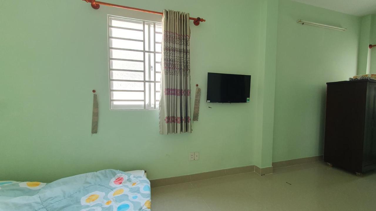 Hotel In Bui Vien Walking Street Хошимин Екстериор снимка